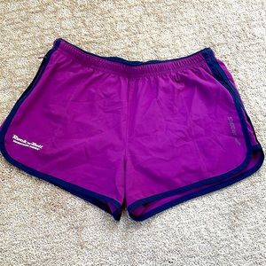 Brook’s Purple XS athletic running shorts Rock&roll marathon elasticwaist pocket